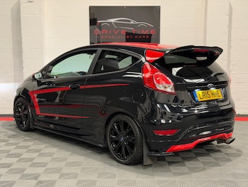 Used Ford Fiesta 2015 for sale - 78291723: Photo