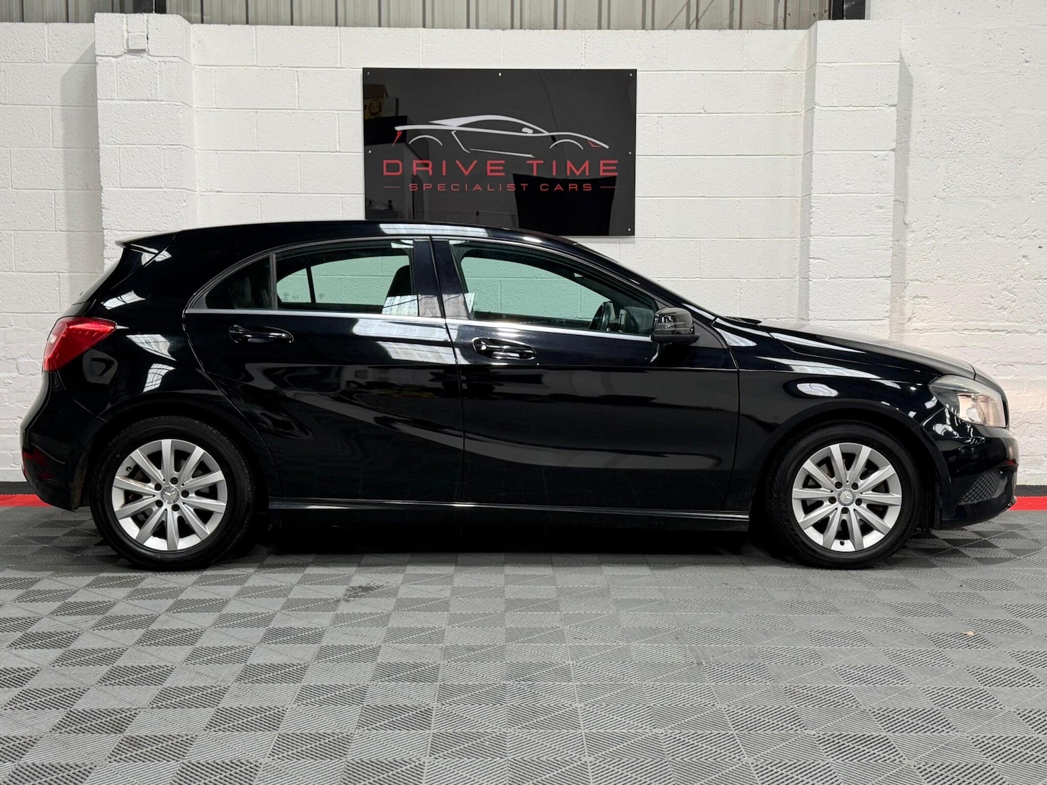 Used Mercedes-Benz A-Class 2014 for sale - 77993829: Photo 10