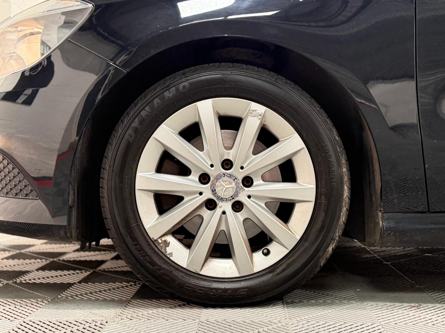 Used Mercedes-Benz A-Class 2014 for sale - 77993829: Photo 25