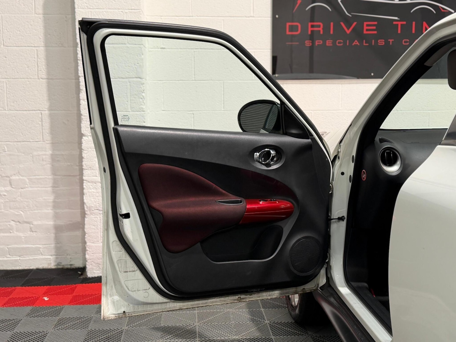 Used Nissan Juke 2012 for sale - 77853520: Photo 23