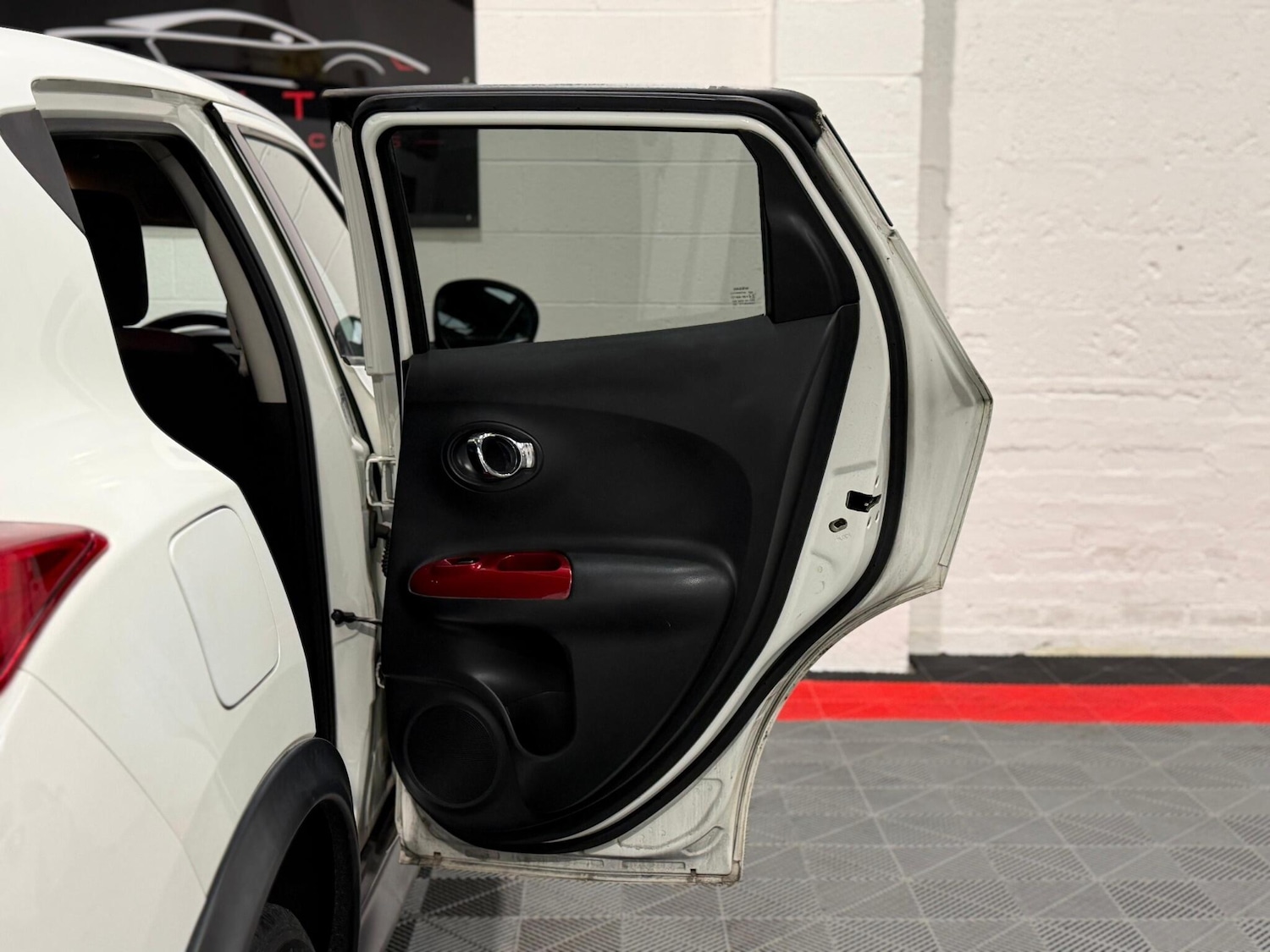 Used Nissan Juke 2012 for sale - 77853520: Photo 41