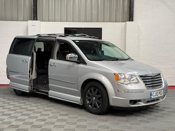Used Chrysler Grand Voyager 2010 for sale - 79361364: Photo