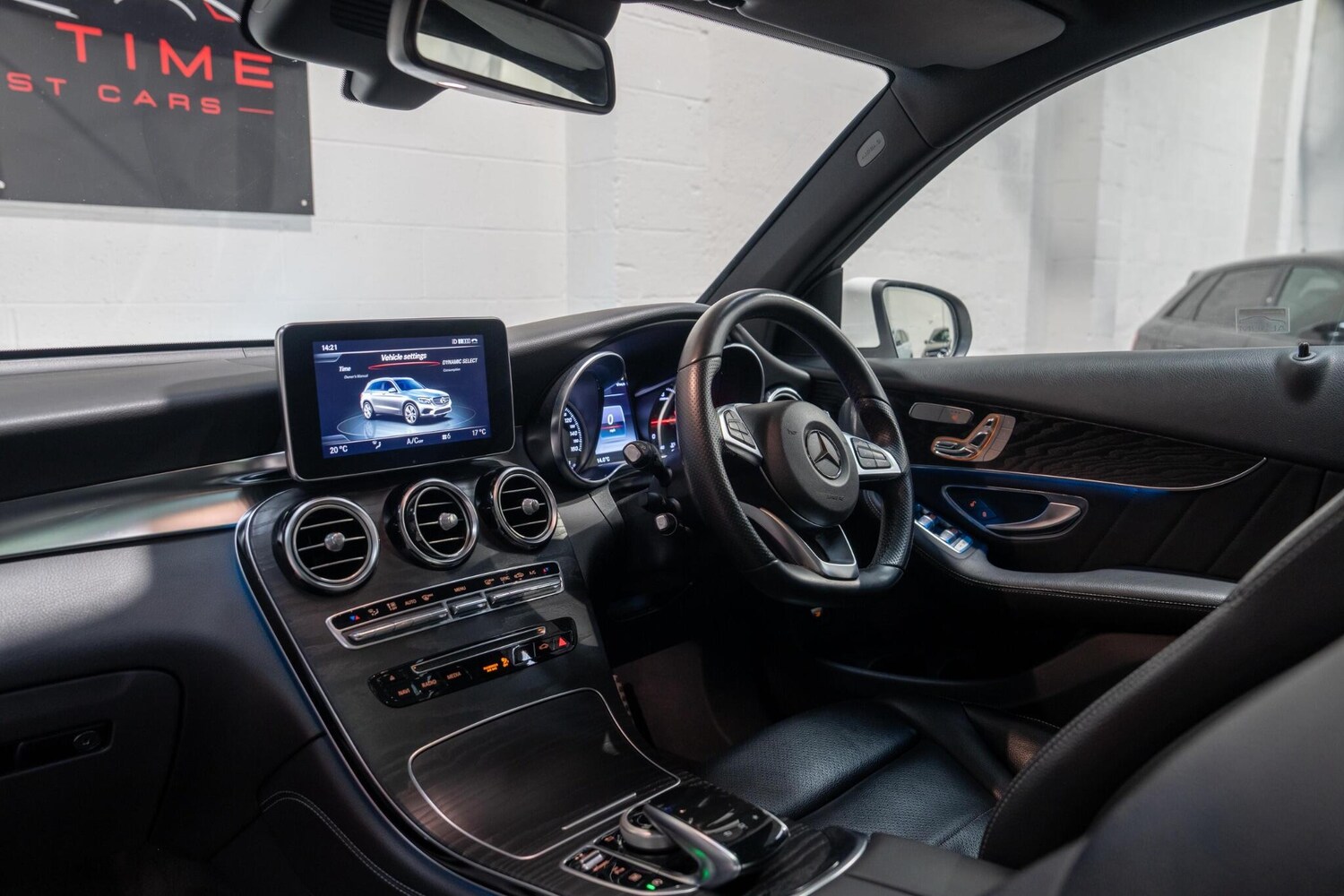 Used Mercedes-Benz GLC 2016 for sale - 76619638: Photo 13