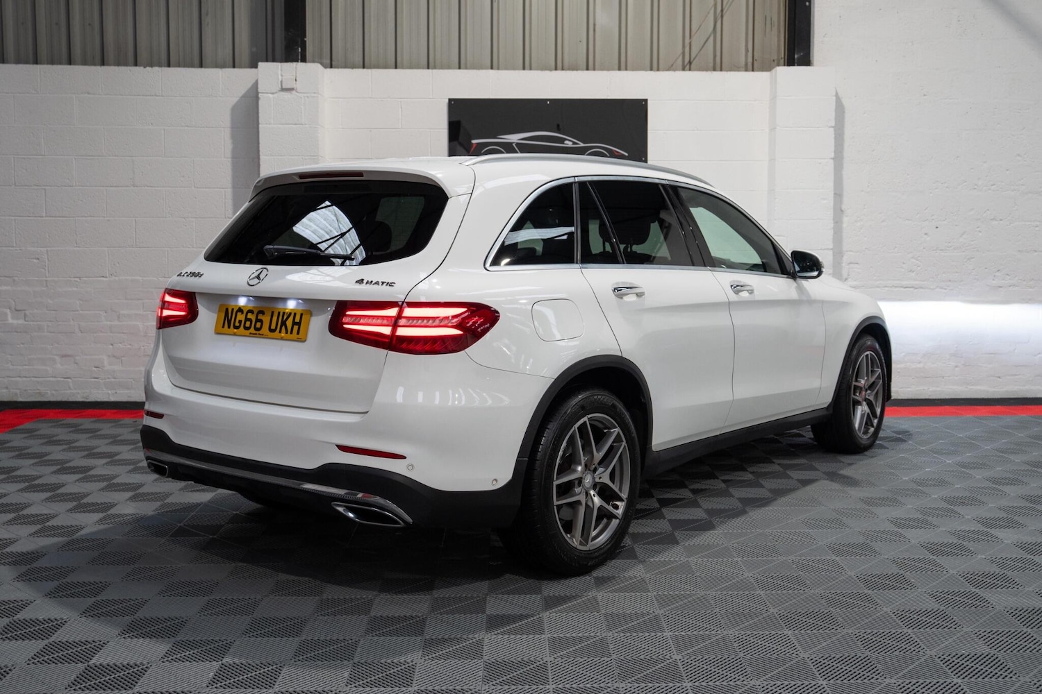 Used Mercedes-Benz GLC 2016 for sale - 76619638: Photo 8