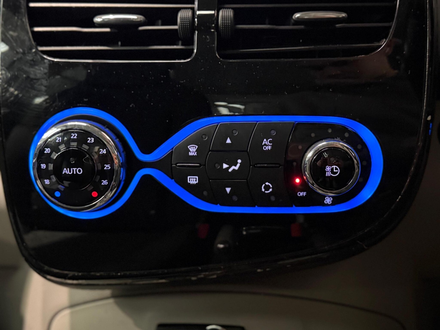 Used Renault Zoe for sale - 77808441: Photo 16