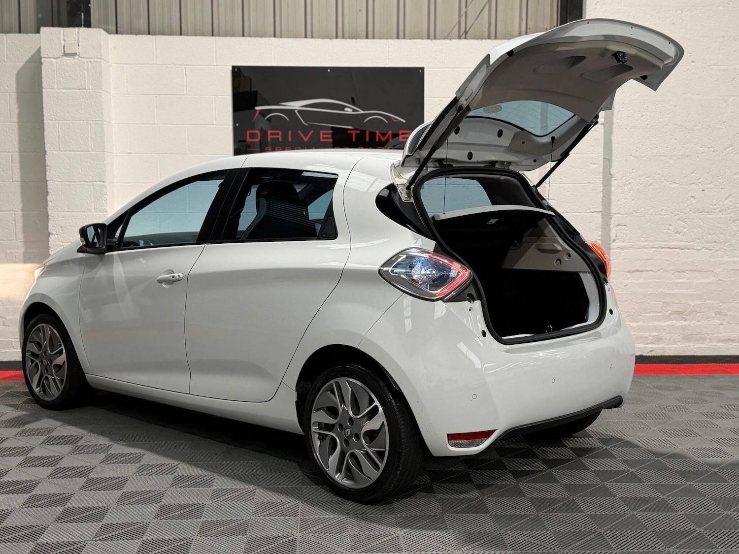 Used Renault Zoe for sale - 77808441: Photo 4