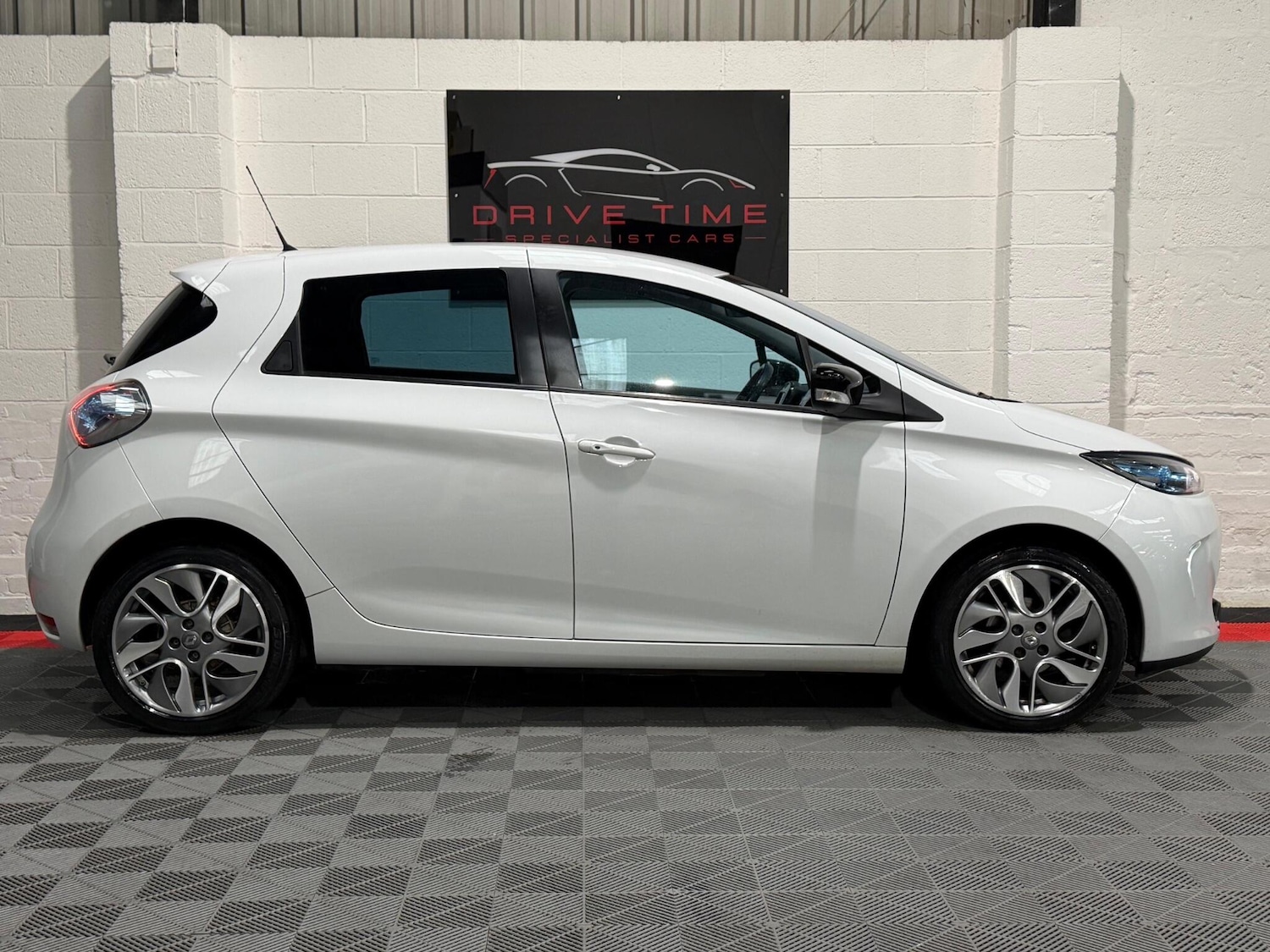 Used Renault Zoe for sale - 77808441: Photo 8