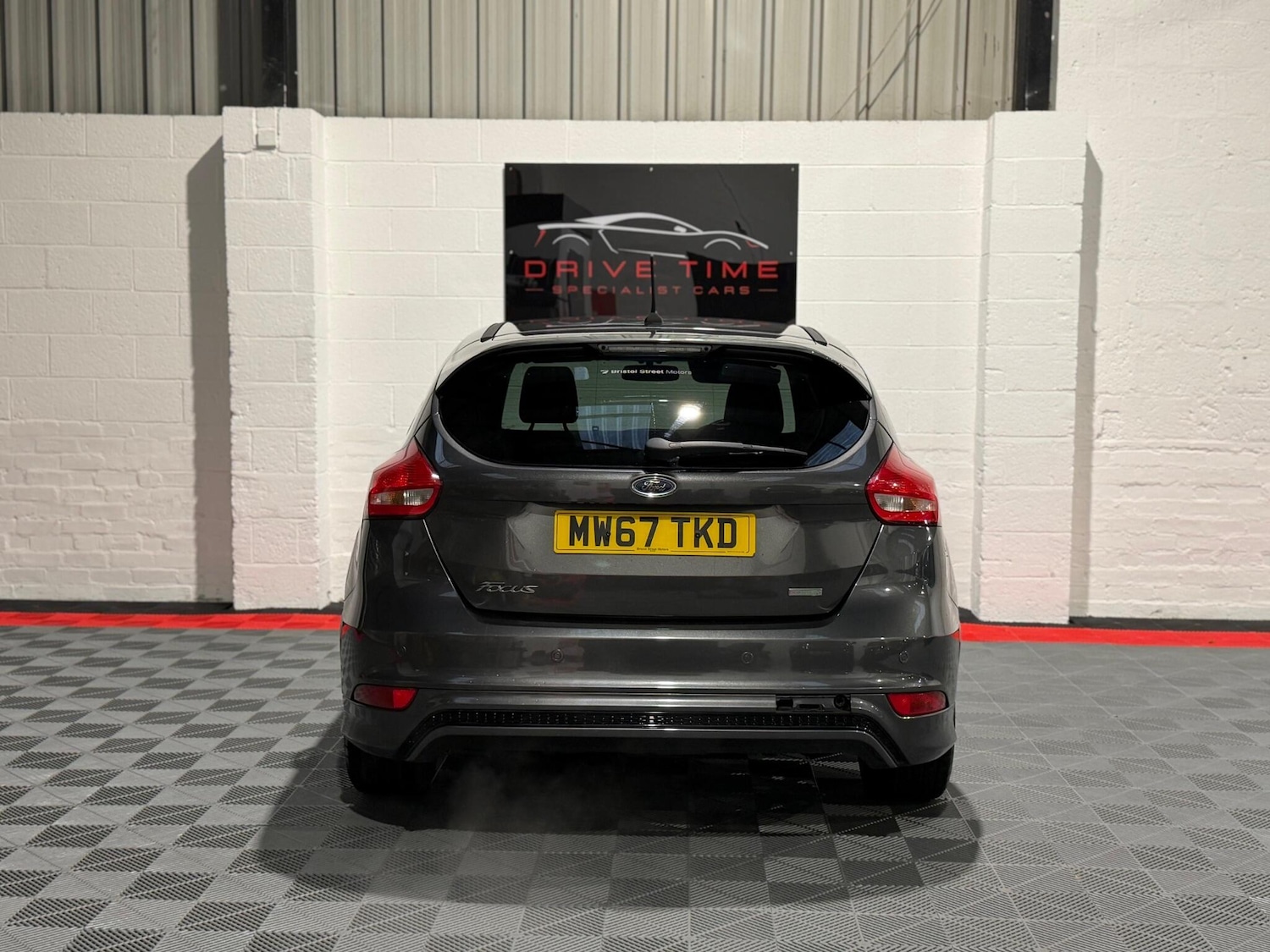 Used Ford Focus 2017 for sale - 76700692: Photo 13