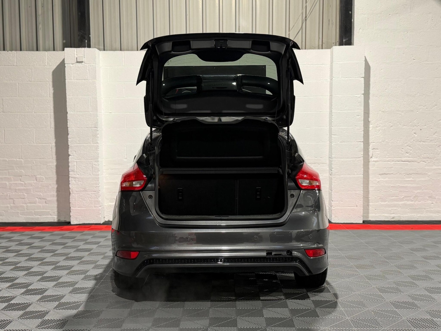 Used Ford Focus 2017 for sale - 76700692: Photo 39