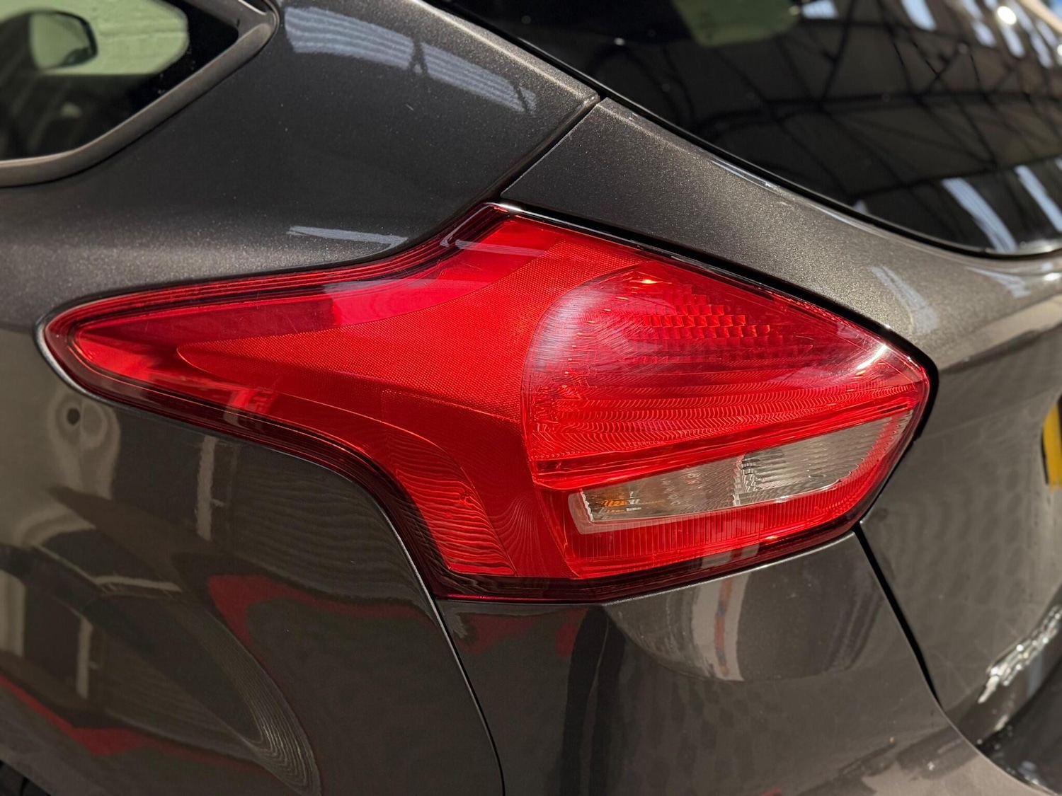 Used Ford Focus 2017 for sale - 76700692: Photo 45