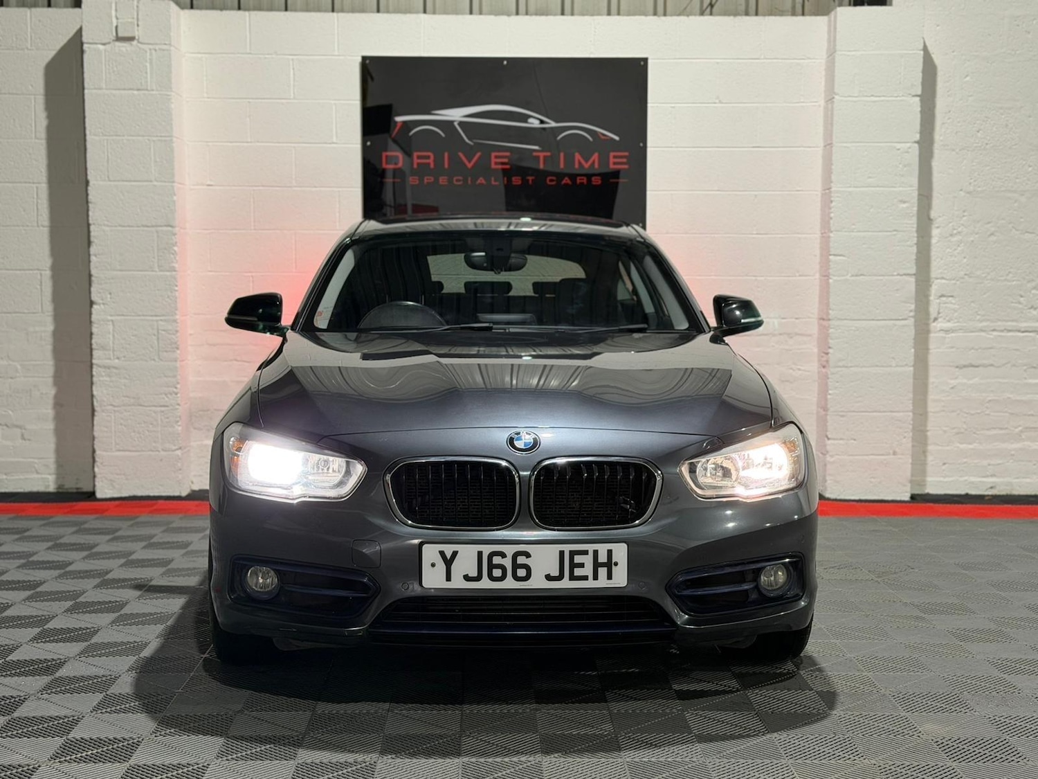 Used BMW 1 Series 2017 for sale - 77131177: Photo 2