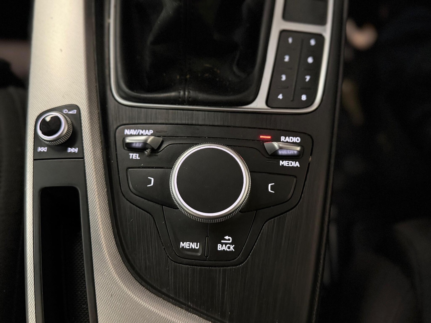 Used Audi A4 2017 for sale - 77892381: Photo 18