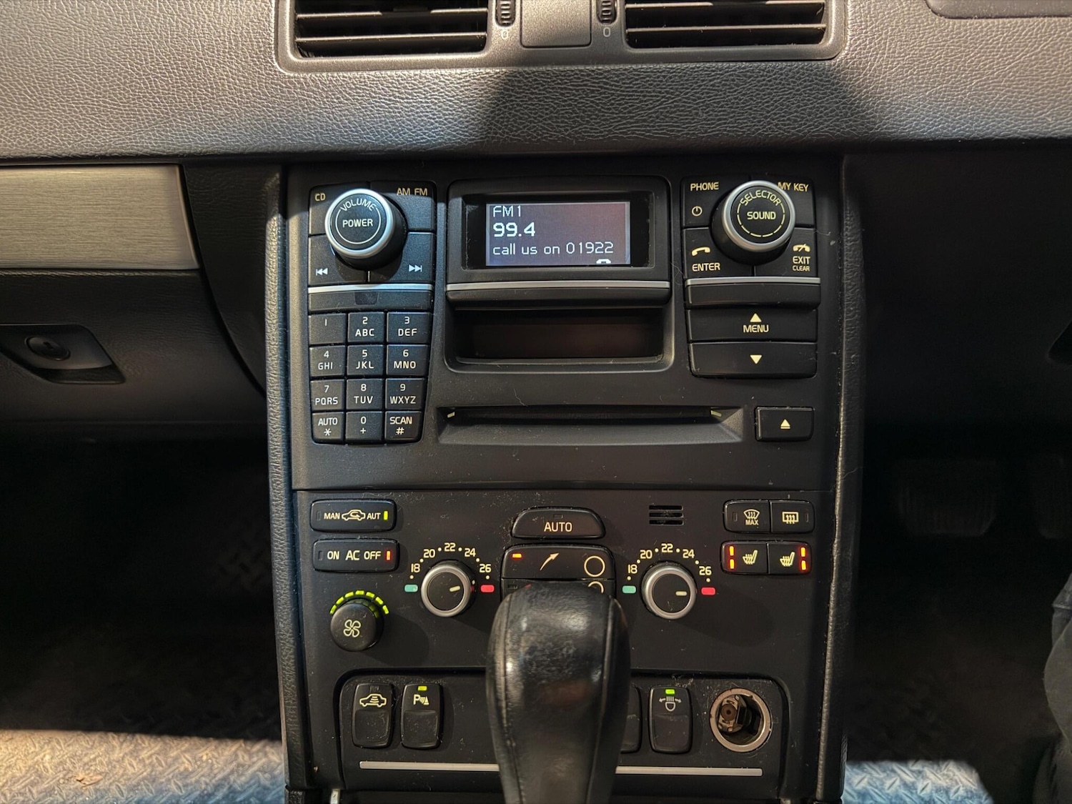 Used Volvo XC90 2012 for sale - 77783291: Photo 25