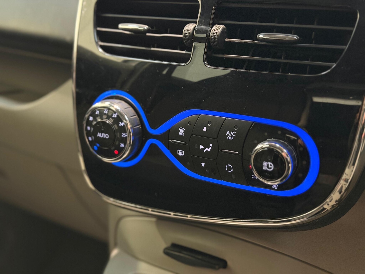 Used Renault Zoe for sale - 77016262: Photo 18