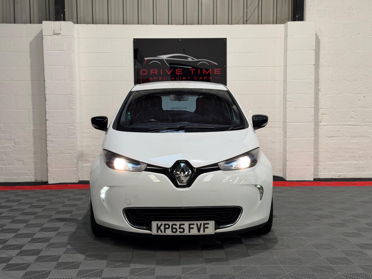 Used Renault Zoe for sale - 77016262: Photo 2