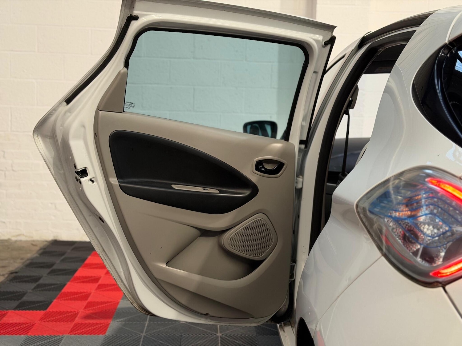 Used Renault Zoe for sale - 77016262: Photo 22