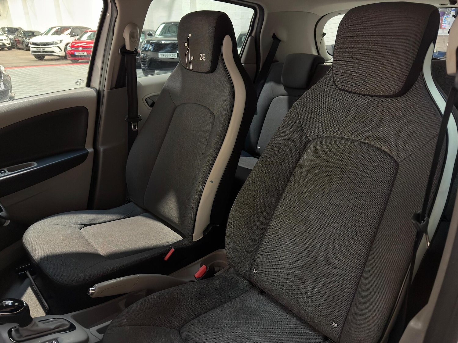 Used Renault Zoe for sale - 77016262: Photo 31