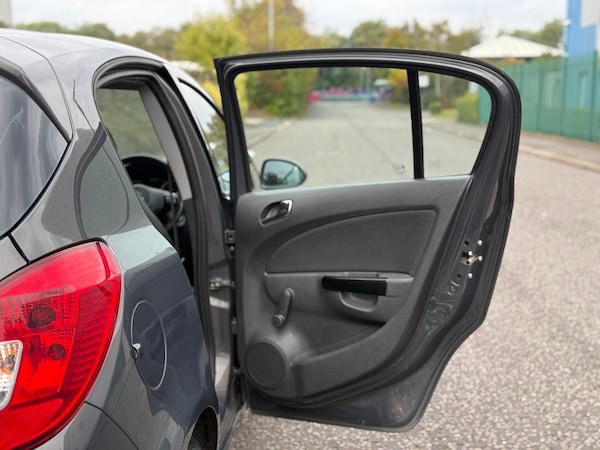 Used Vauxhall Corsa 2014 for sale - 76095097: Photo 22