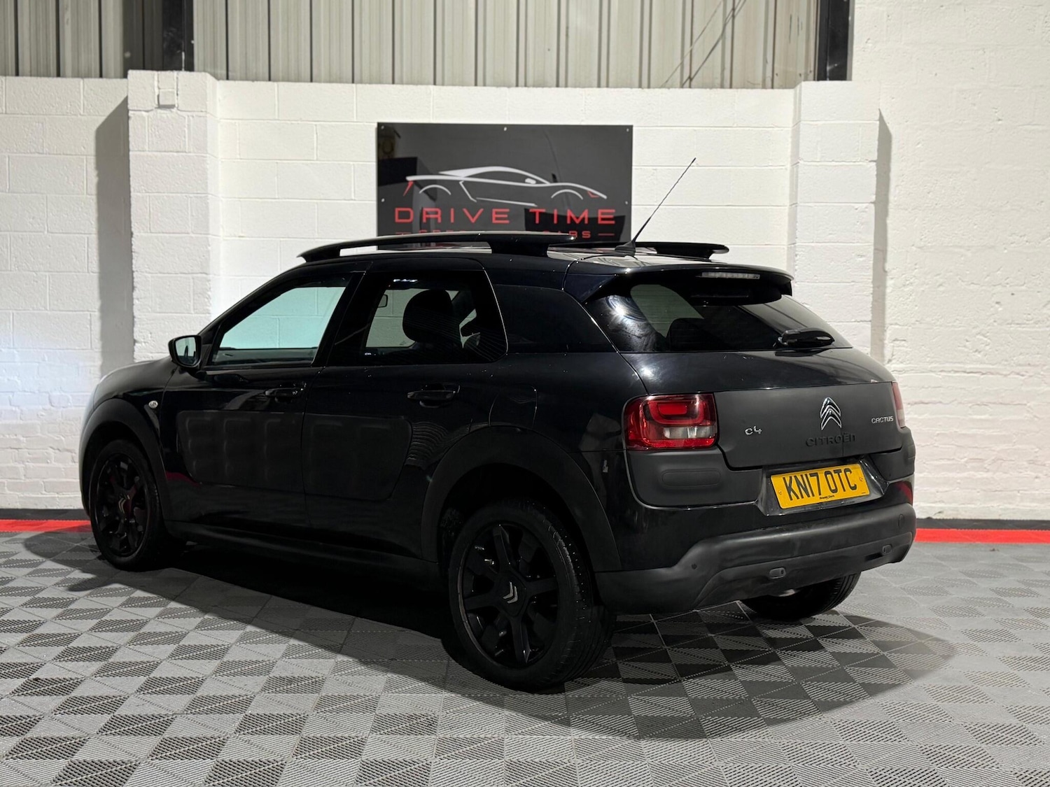 Used Citroen C4 Cactus 2017 for sale - 77166624: Photo 4
