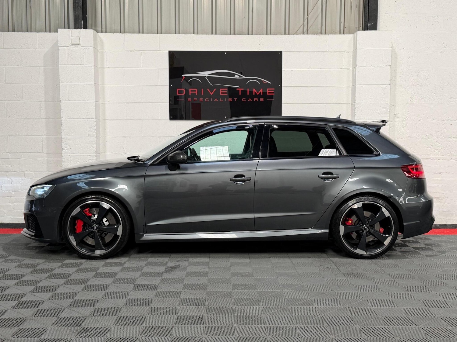 Used Audi RS3 2015 for sale - 77559955: Photo 12
