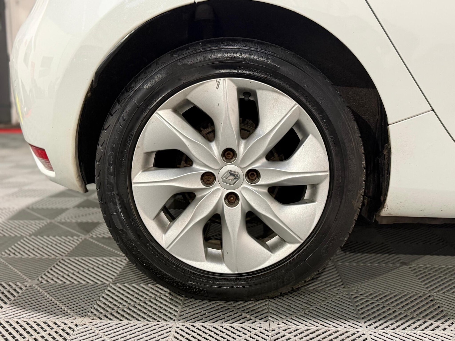 Used Renault Zoe for sale - 77331758: Photo 30