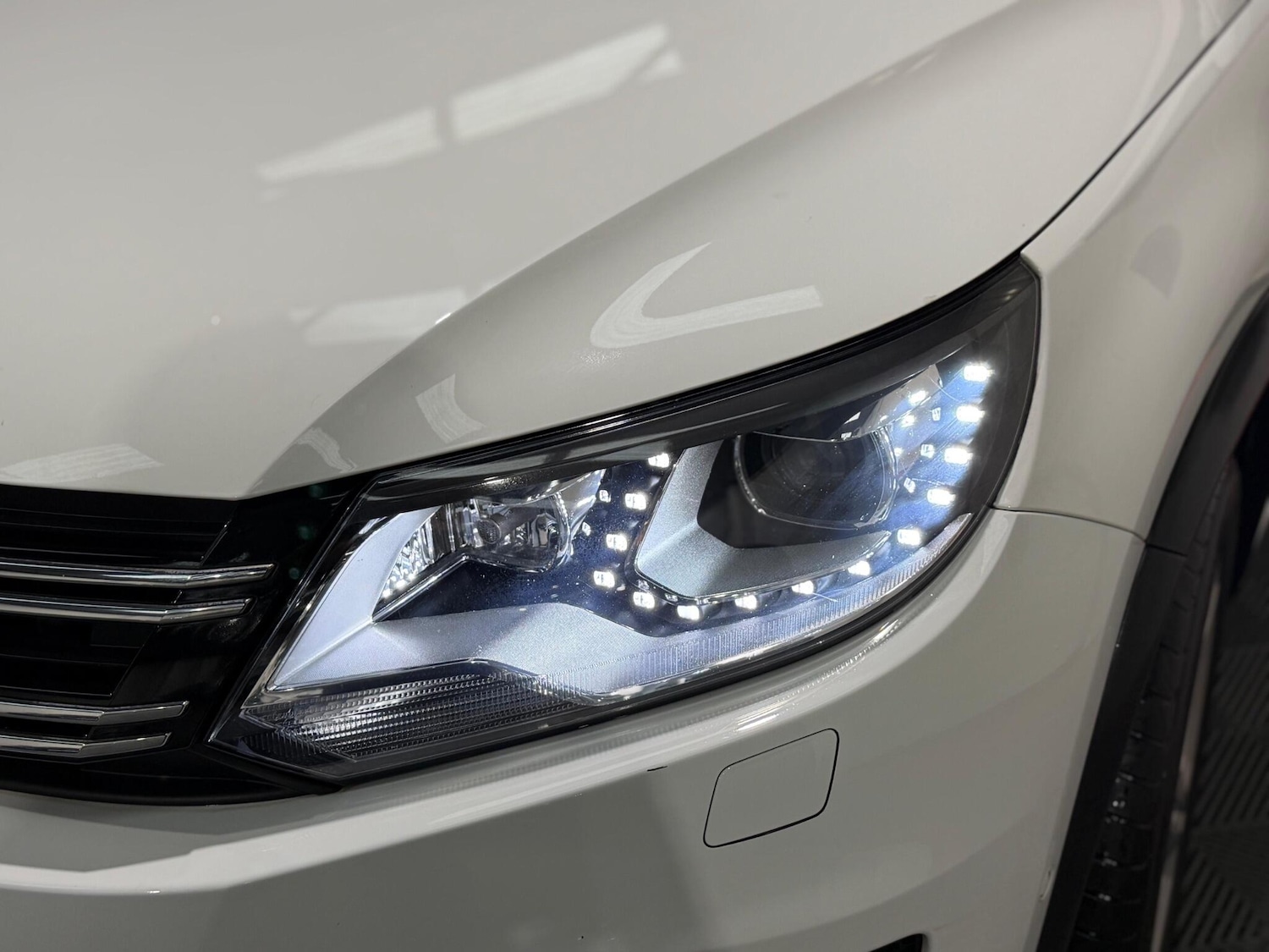 Used Volkswagen Tiguan for sale - 77926168: Photo 50