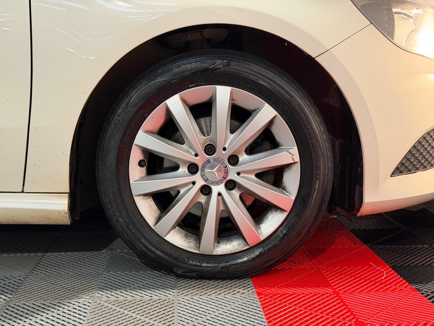 Used Mercedes-Benz A-Class 2015 for sale - 76781071: Photo 19