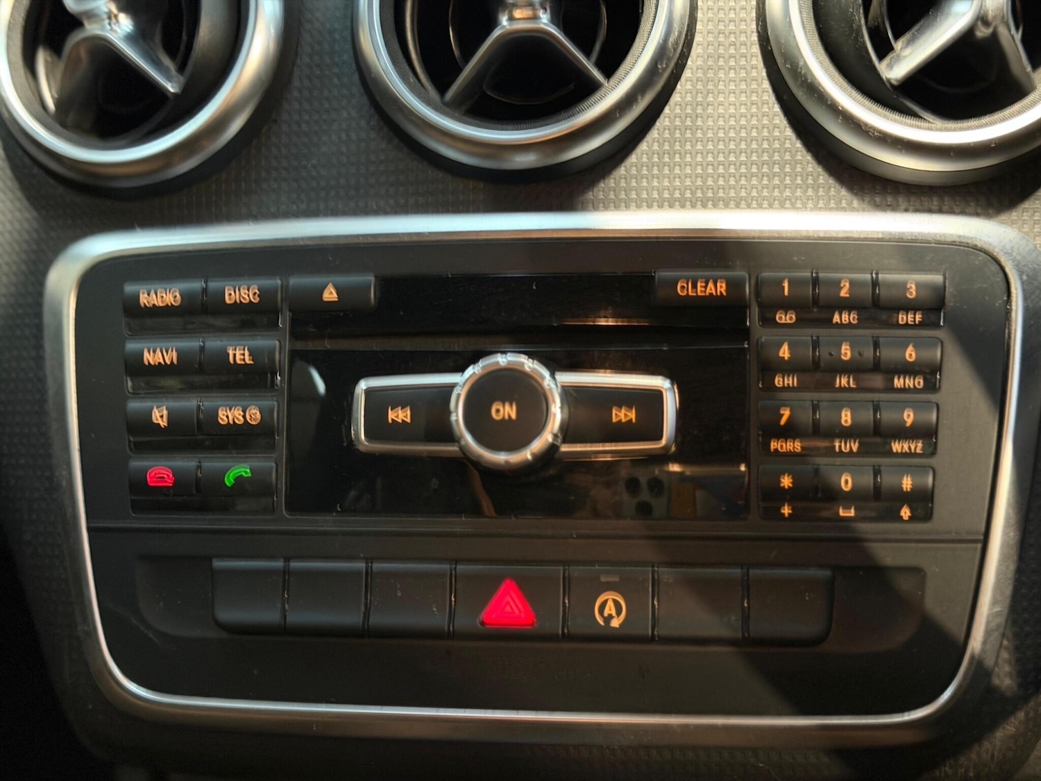 Used Mercedes-Benz A-Class 2015 for sale - 76781071: Photo 32