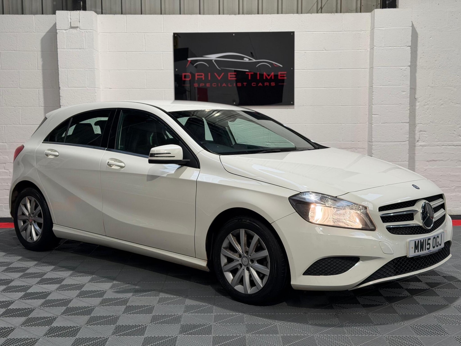 Used Mercedes-Benz A-Class 2015 for sale - 76781071: Photo 5