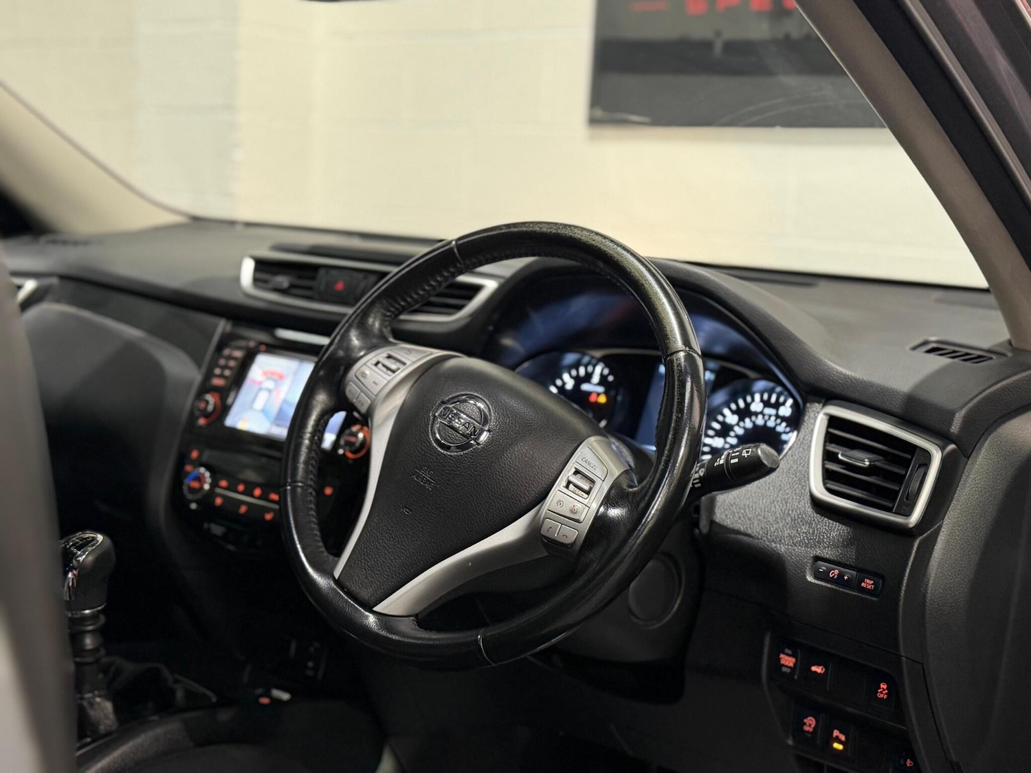 Used Nissan X-Trail 2015 for sale - 78007571: Photo 39