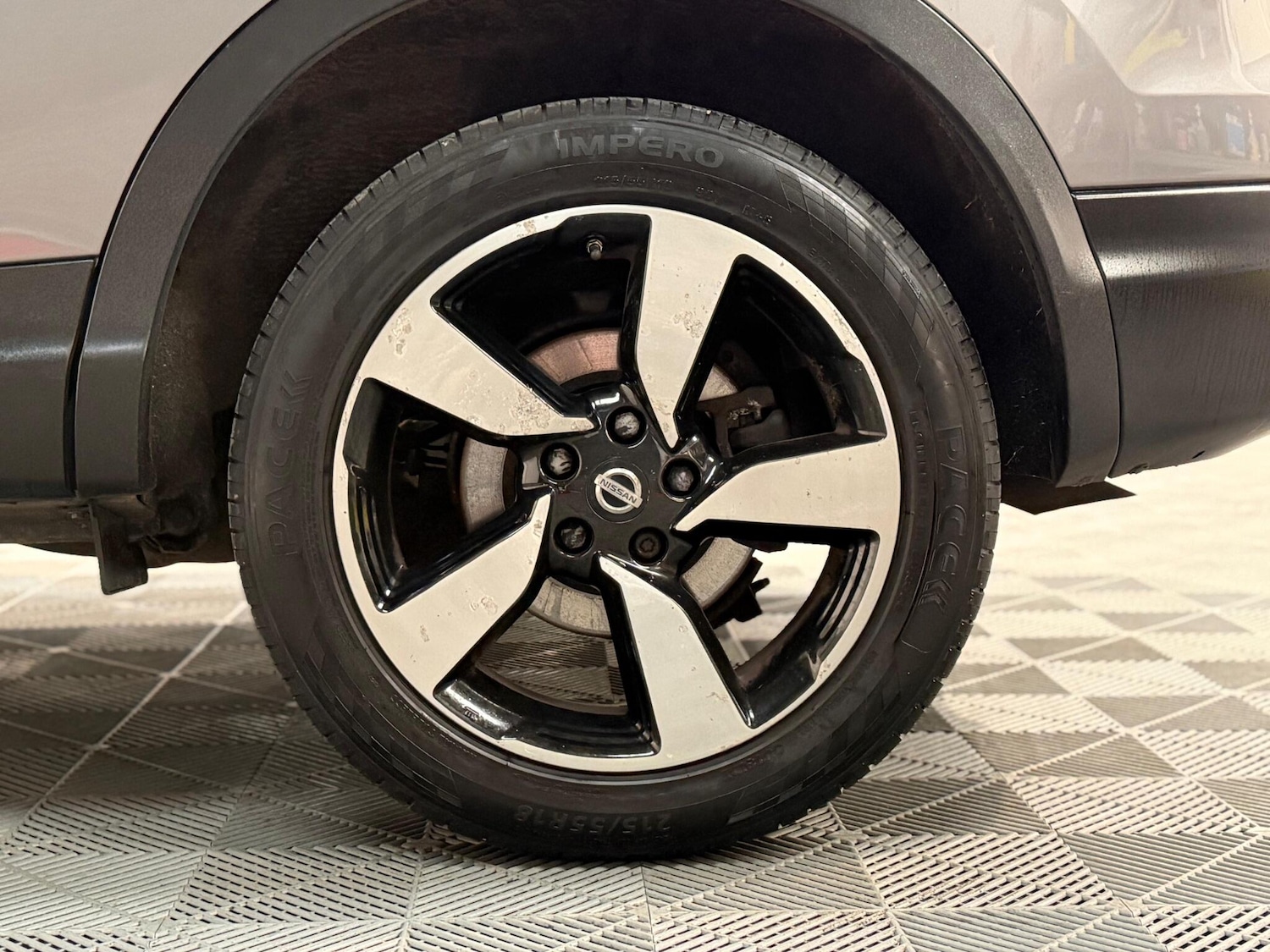 Used Nissan Qashqai for sale - 77683512: Photo 24