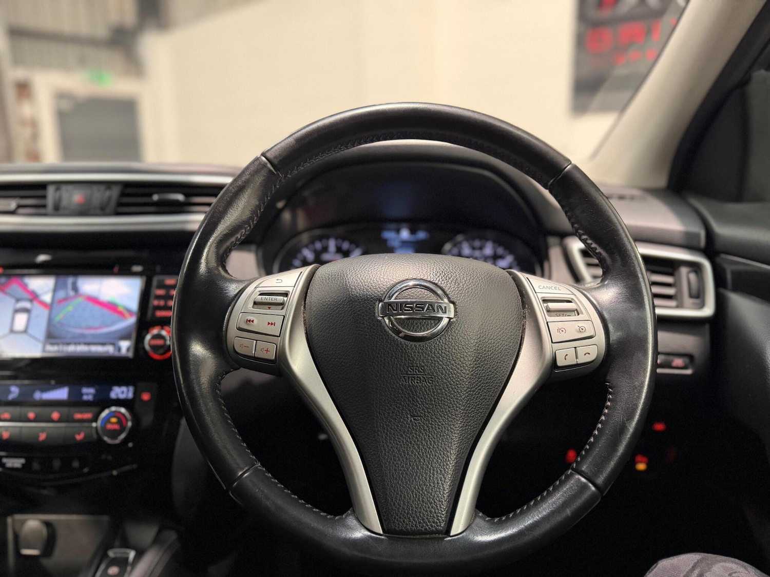 Used Nissan Qashqai for sale - 77683512: Photo 33