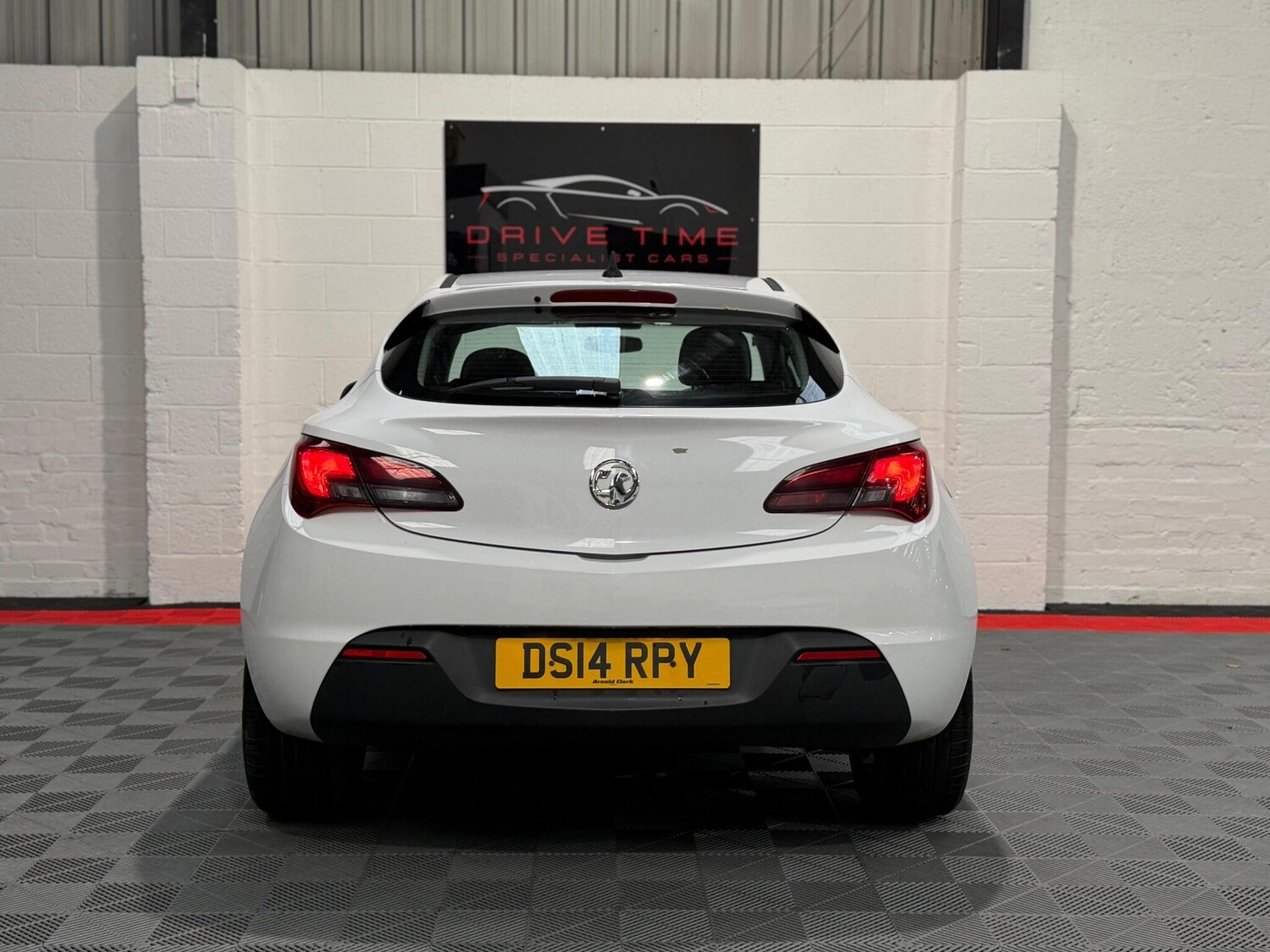 Used Vauxhall Astra GTC 2014 for sale - 76898823: Photo 11