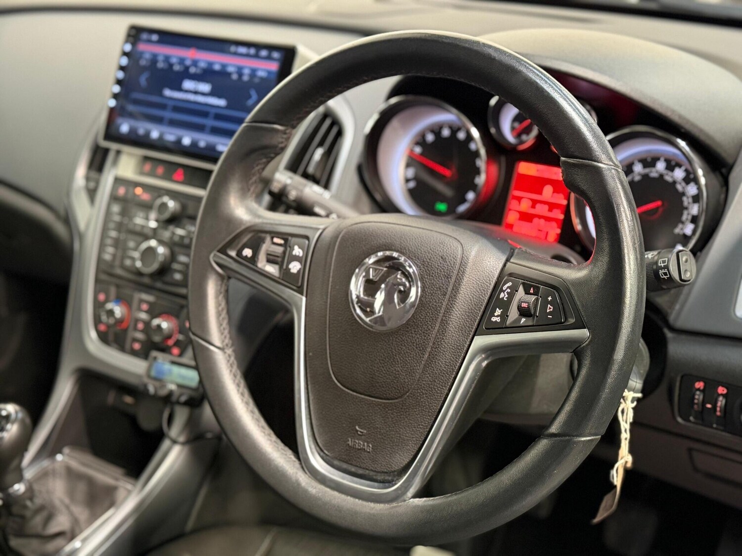 Used Vauxhall Astra GTC 2014 for sale - 76898823: Photo 35