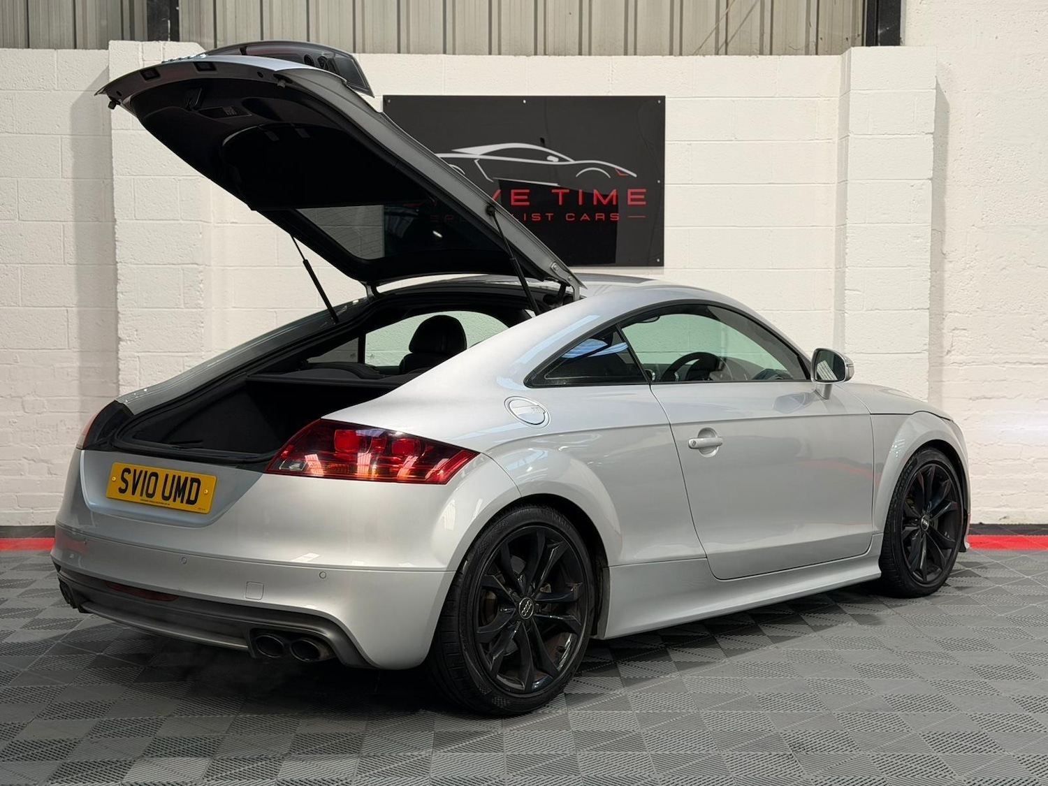 Used Audi TT 2010 for sale - 76781408: Photo 16