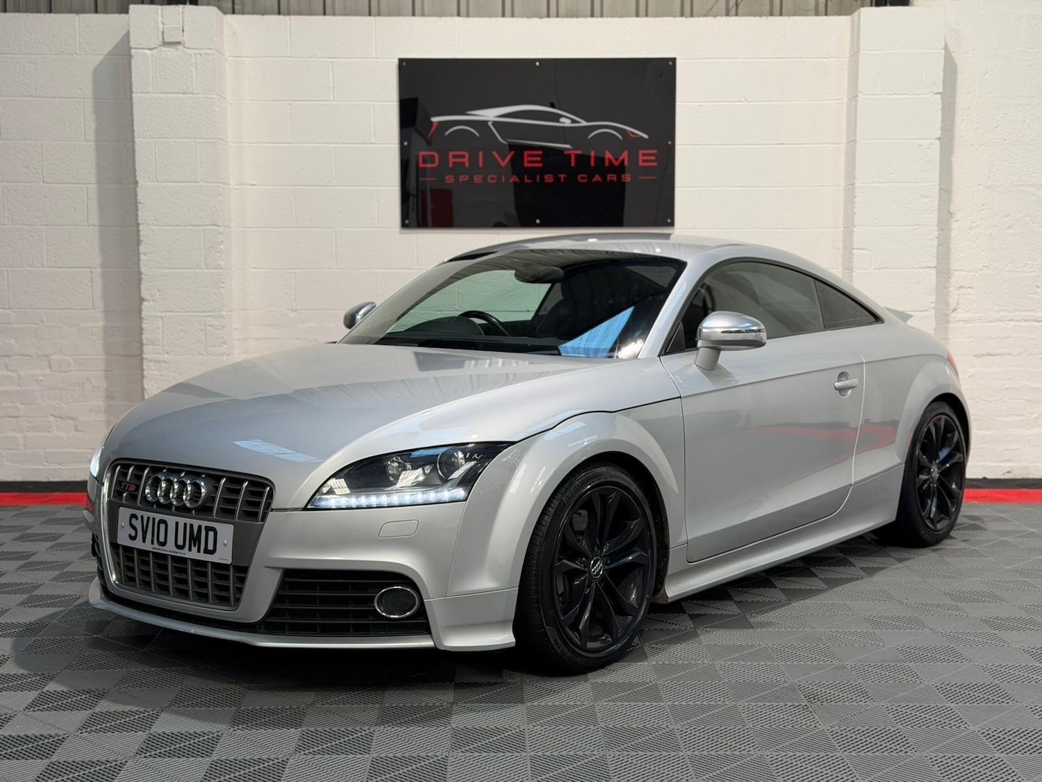 Used Audi TT 2010 for sale - 76781408: Photo 4