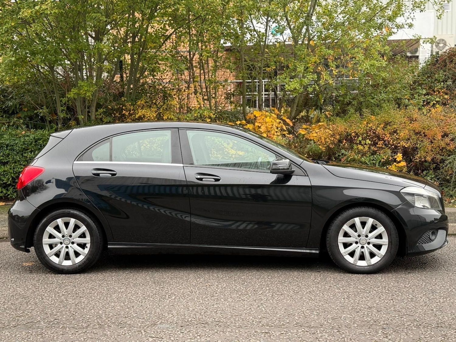 Used Mercedes-Benz A-Class 2014 for sale - 76425063: Photo 8