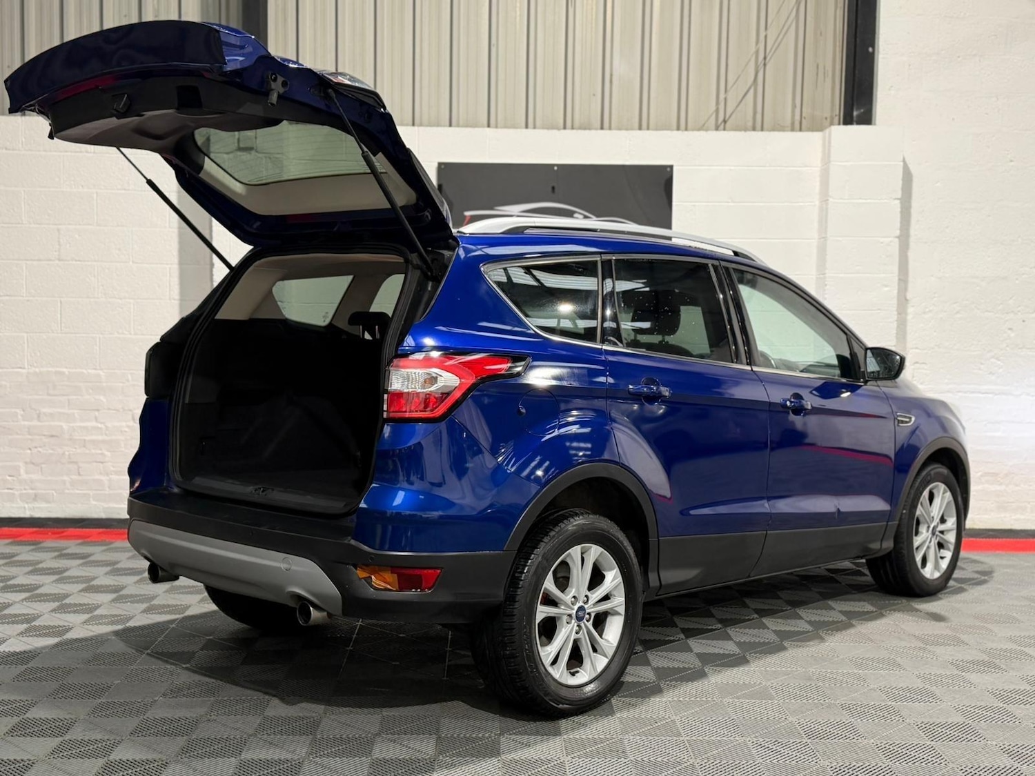 Used Ford Kuga 2018 for sale - 77305453: Photo 13