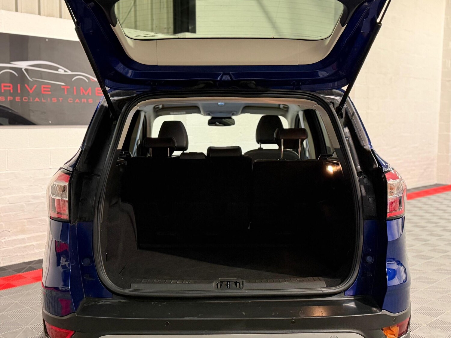 Used Ford Kuga 2018 for sale - 77305453: Photo 32