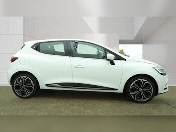 Used Renault Clio 2018 for sale - 78275480: Photo