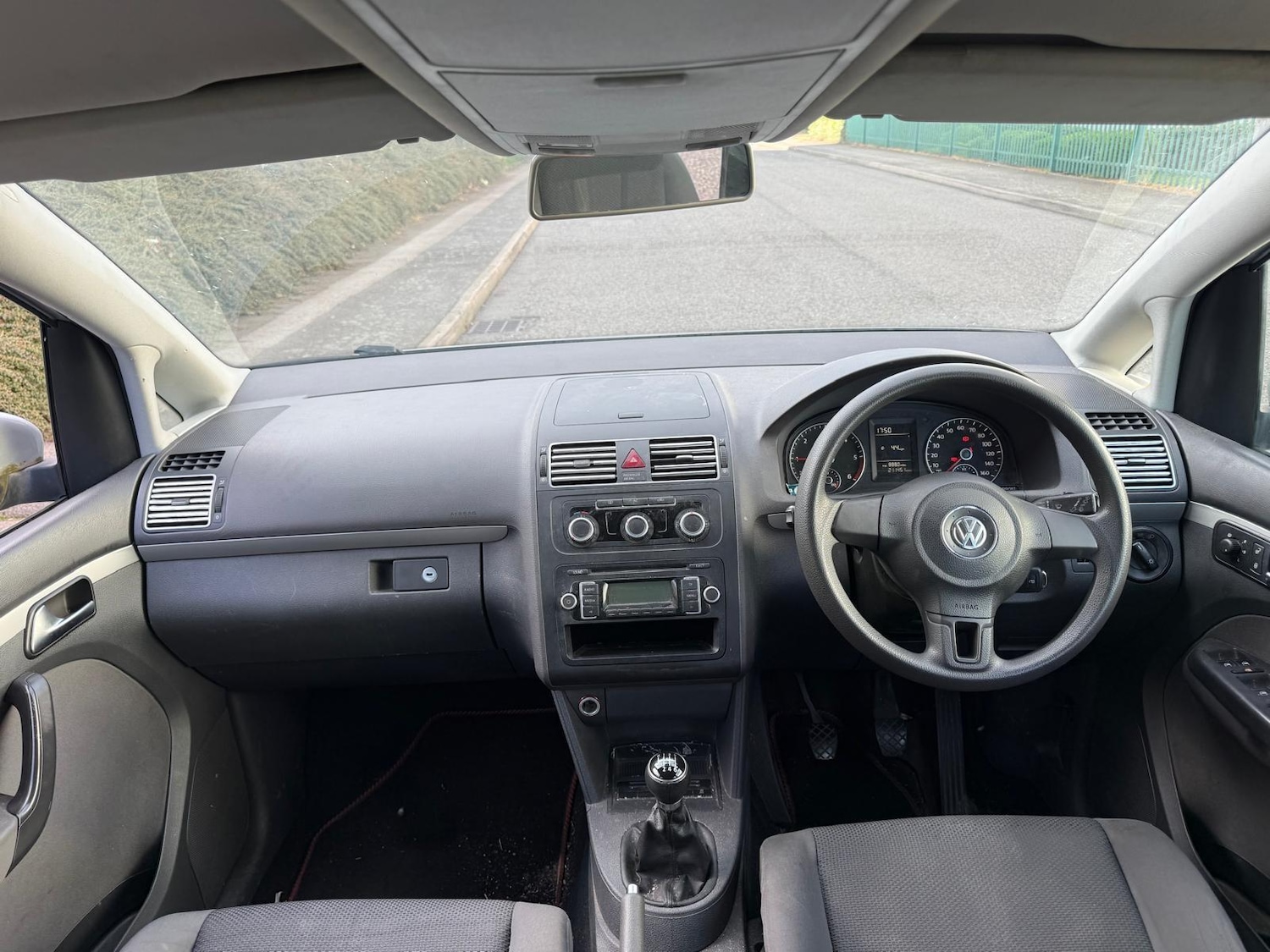 Used Volkswagen Touran 2011 for sale - 78127824: Photo 15