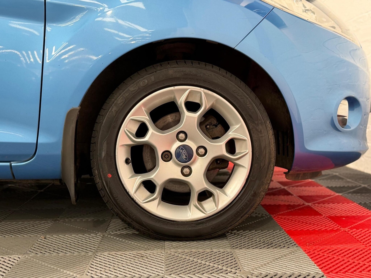 Used Ford Fiesta 2011 for sale - 77978102: Photo 32