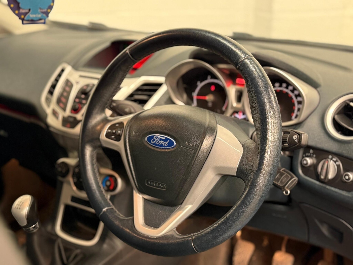 Used Ford Fiesta 2011 for sale - 77978102: Photo 39