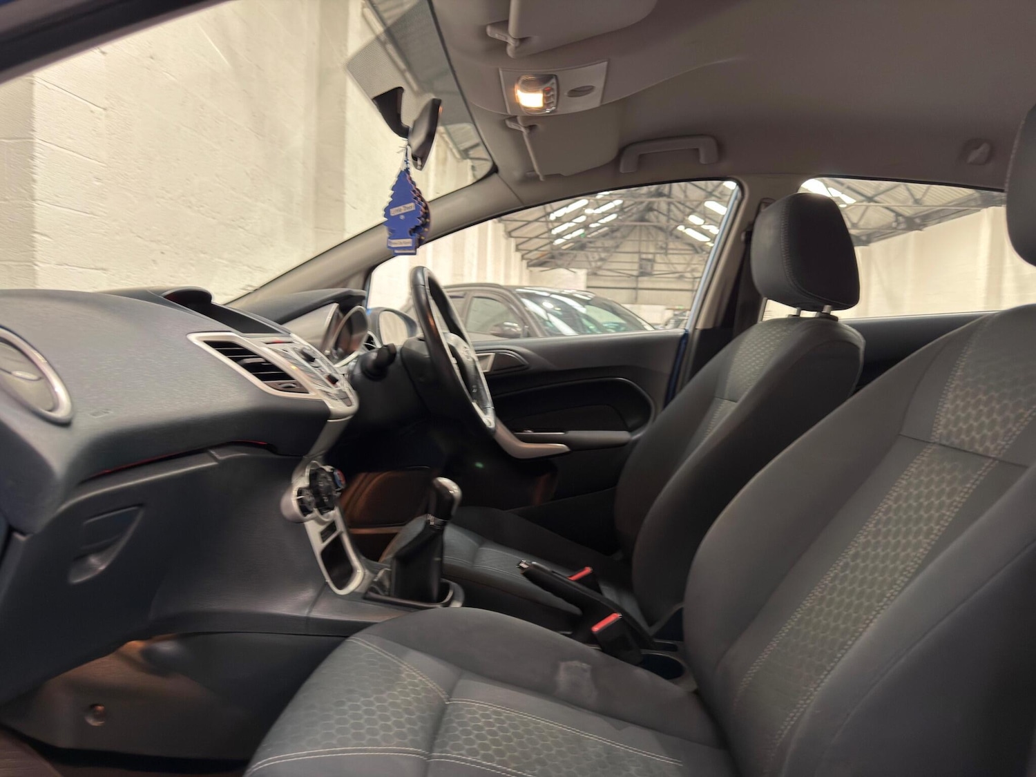 Used Ford Fiesta 2011 for sale - 77978102: Photo 41