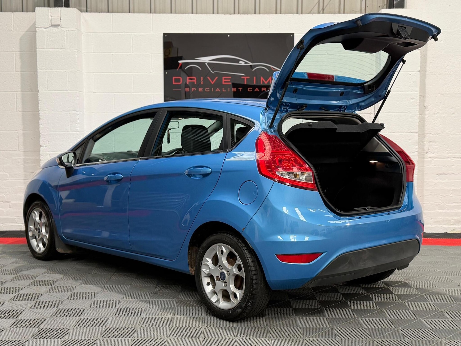 Used Ford Fiesta 2011 for sale - 77978102: Photo 8