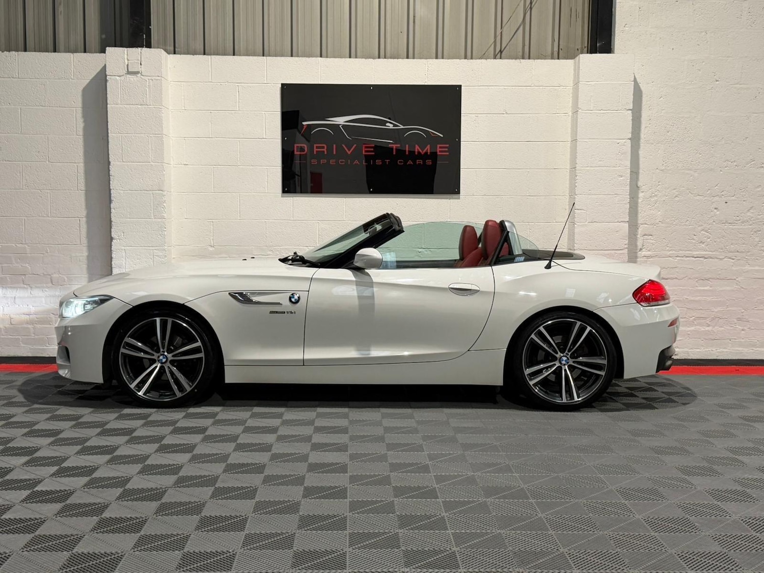 Used BMW Z4 2013 for sale - 76728558: Photo 18