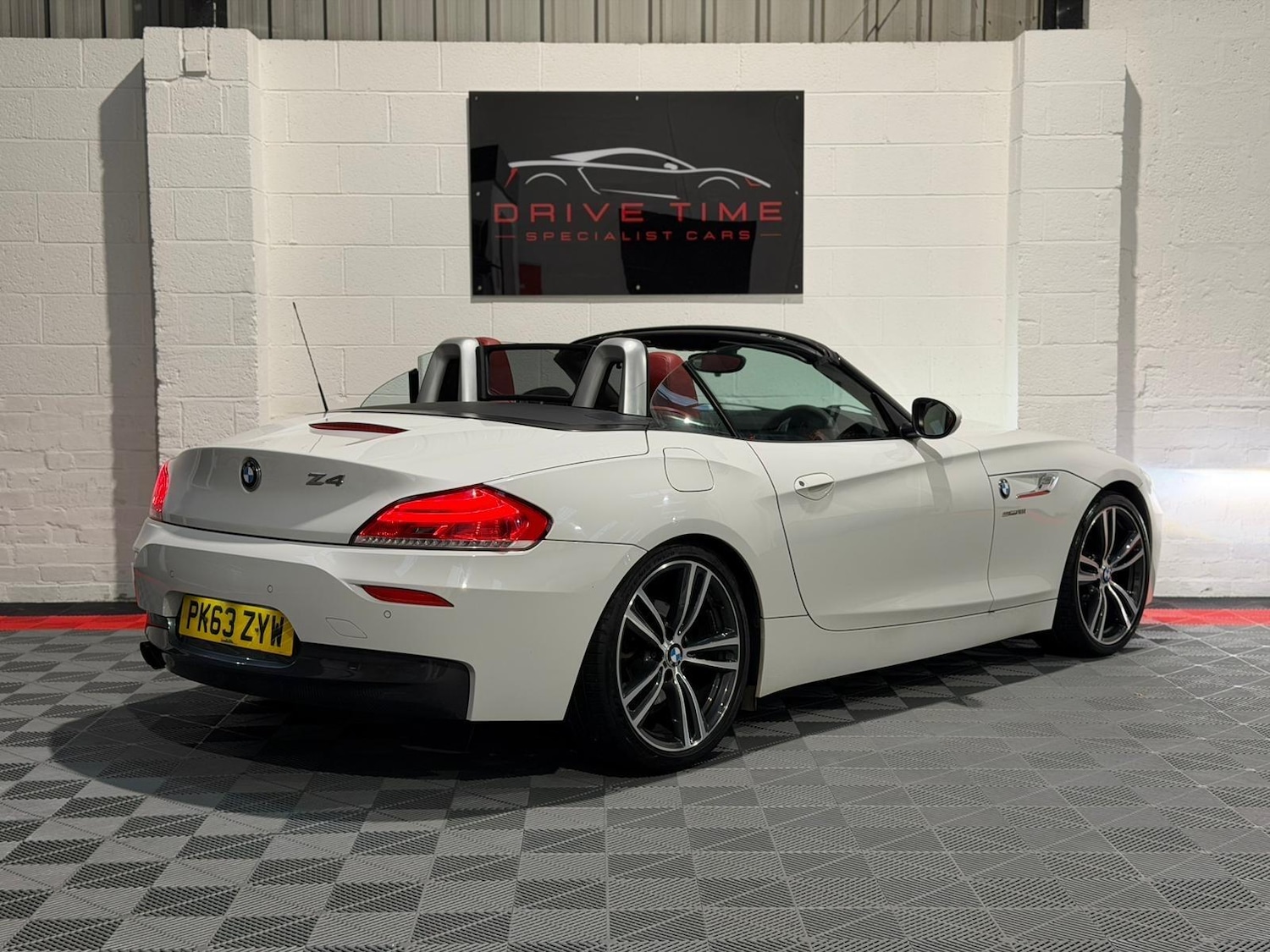 Used BMW Z4 2013 for sale - 76728558: Photo 22