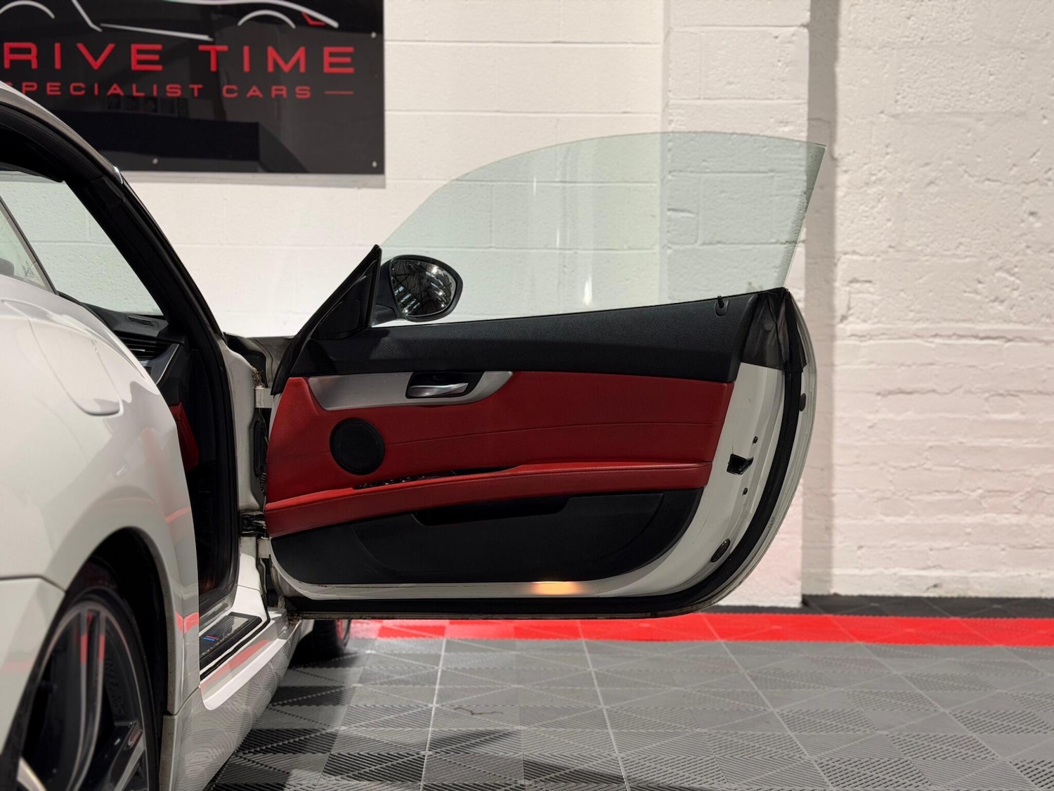 Used BMW Z4 2013 for sale - 76728558: Photo 27