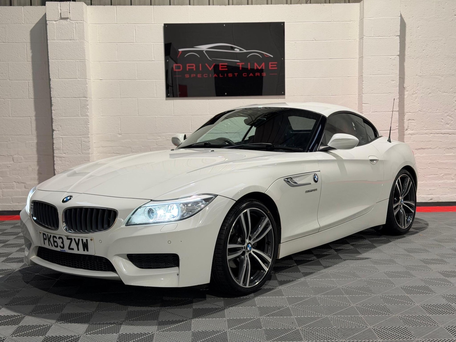 Used BMW Z4 2013 for sale - 76728558: Photo 4
