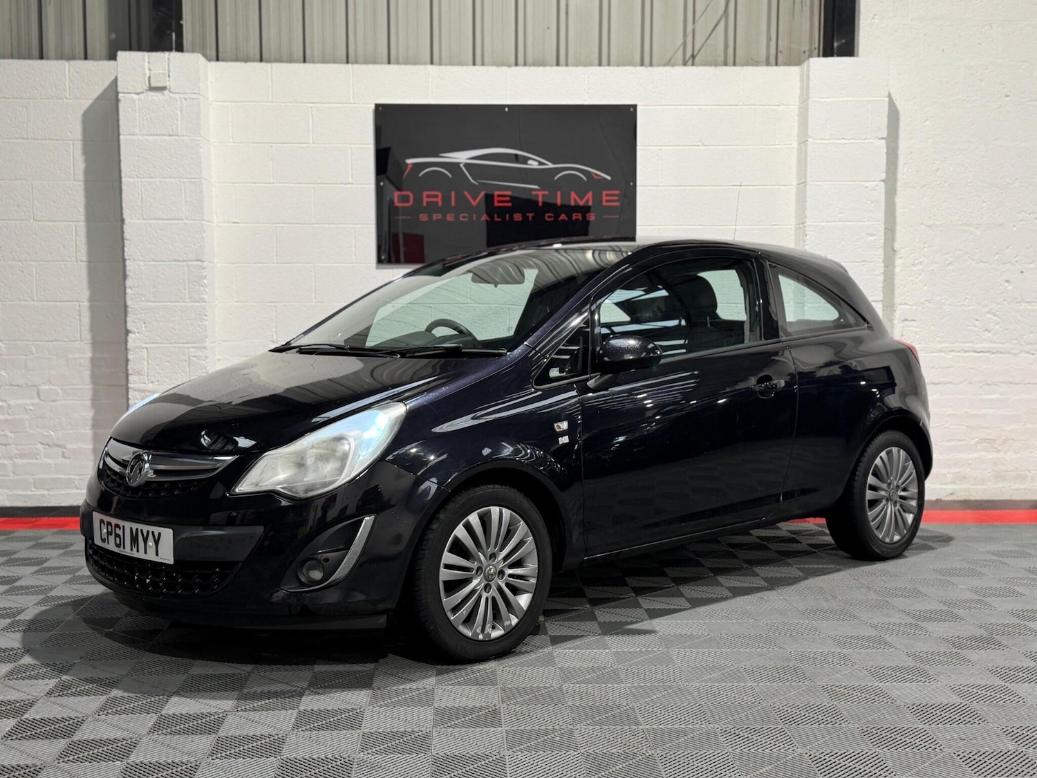 Used Vauxhall Corsa 2012 for sale - 77549668: Photo 3